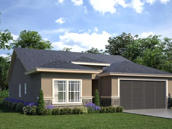 1099 S Howland Court, Porterville, CA 93257