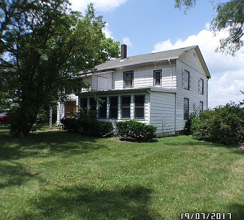 2nd image of 670 E Haven Ave