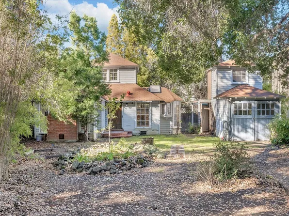 562 Irven Ct, Palo Alto, CA 94306