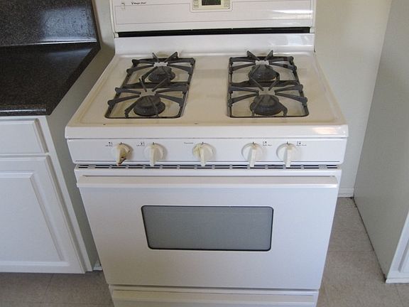 4th image of 24597 Richman Dr