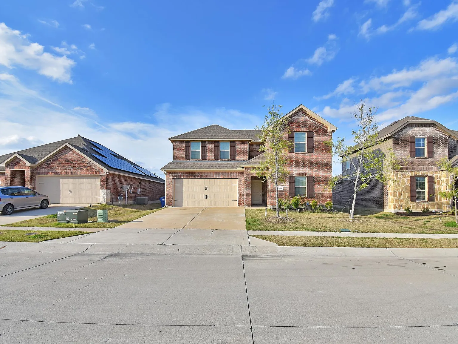 4 bed, 2533 sqft, $2,200 — Photo 3