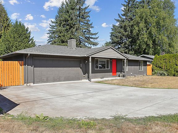 2nd image of 14904 NE 39th St