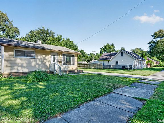 2nd image of 5901 Ziegler St