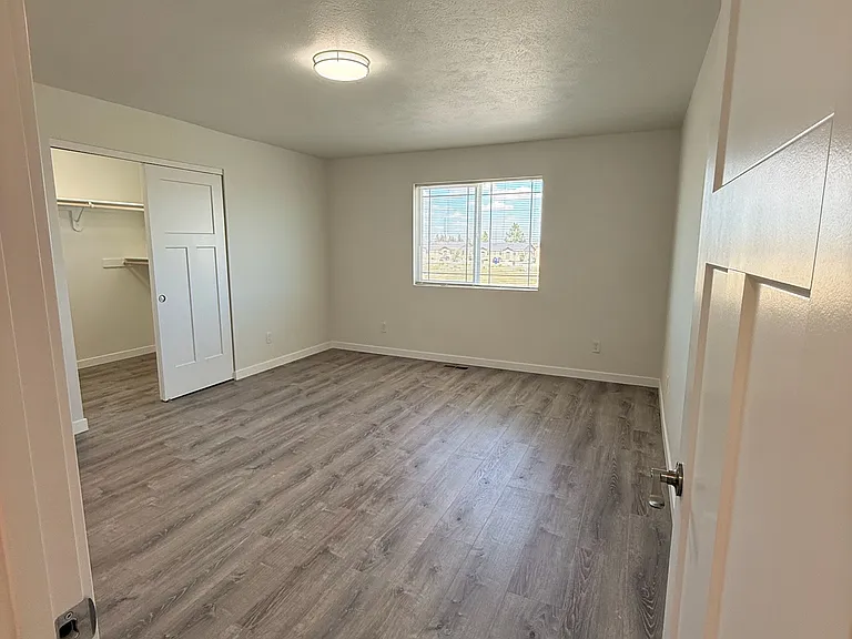 13813 W Redding Dr #B — Photo 5