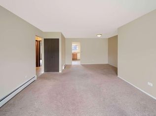 3631 Salem Walk #AG, Northbrook, IL 60062