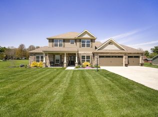 8052 Circling Hawk Dr, Russiaville, IN 46979