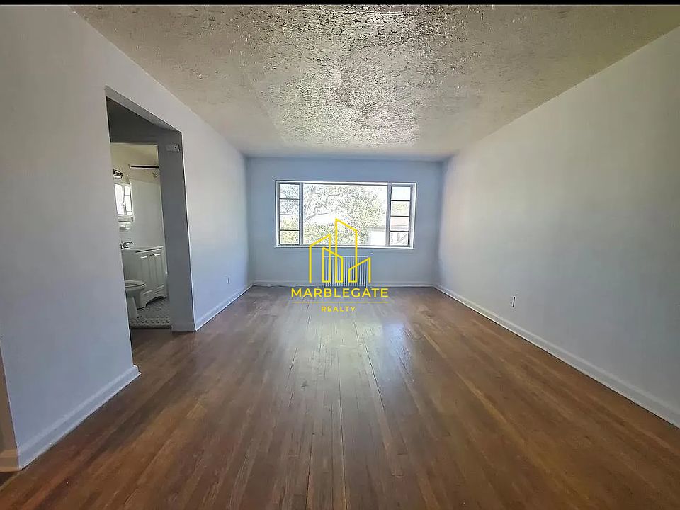 2nd image of 710 Sanford Ave #100C