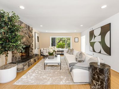 6101 Shirley Ave, Tarzana, CA, 91356