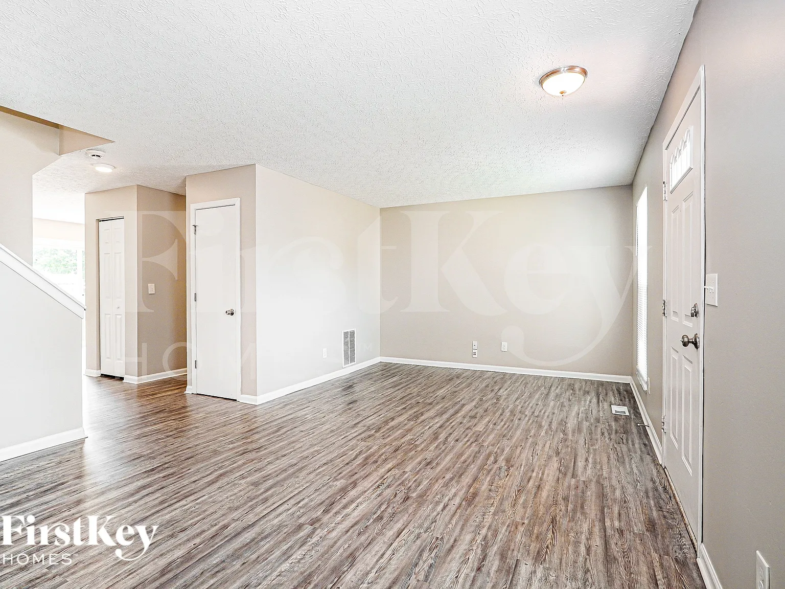 3 bed, 2.5 bath, 1608 sqft, $2,195 — Photo 3