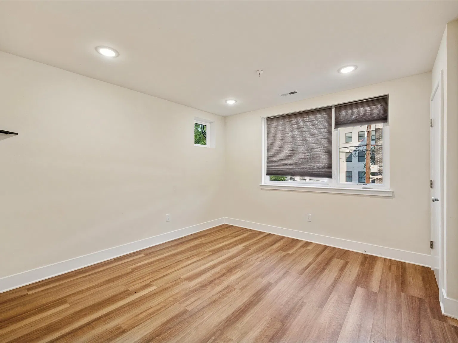 1519 N Sydenham St Unit B — Photo 4