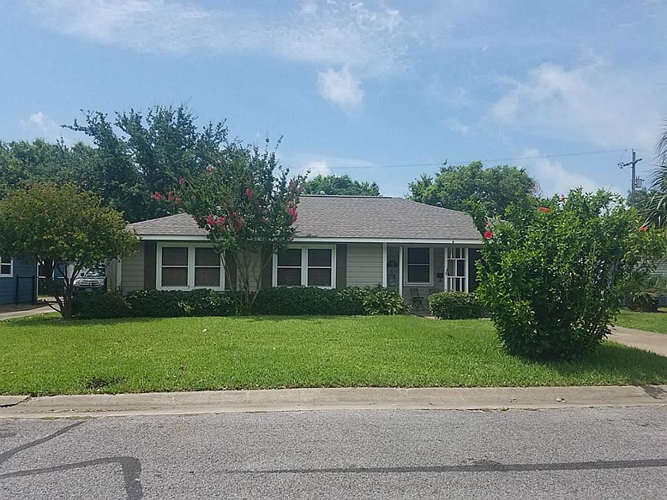 1st image of 115 Albacore Ave