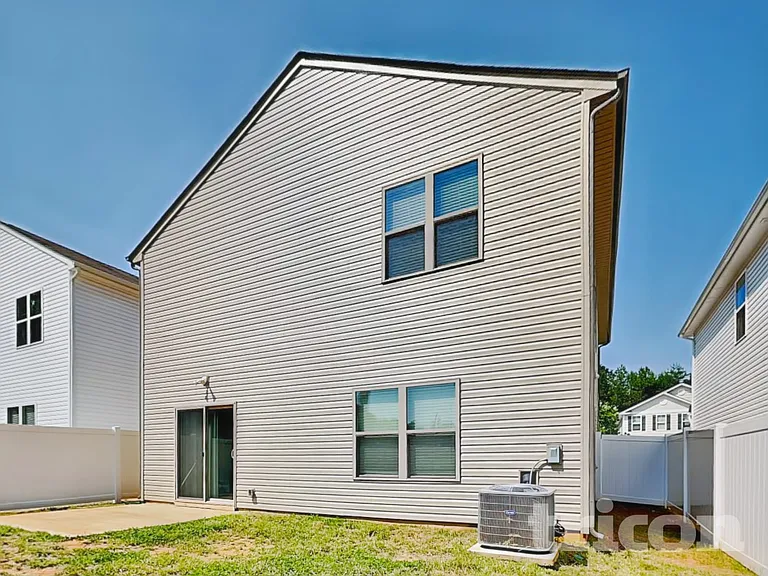 138 Spring Knoll Dr — Photo 17