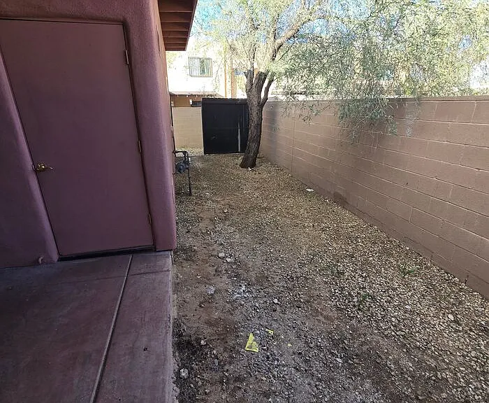 3331 E Bermuda St #5 — Photo 10