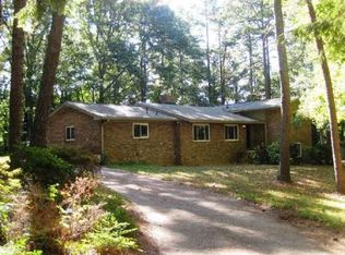 993 Ferndale St, Stone Mountain, GA 30083