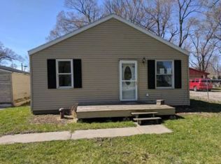 4103 15th St, Moline, IL 61265