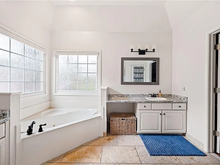 5105 Riverthur Pl — Photo 26