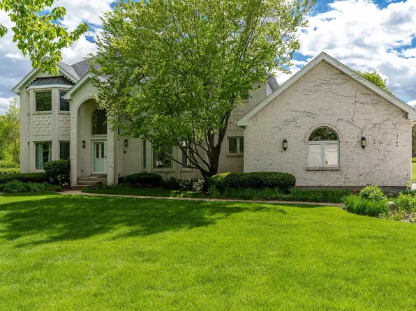 2148 Wembley Pl, Rockford, IL 61114