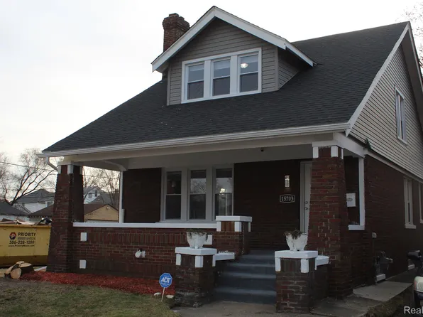 15703 Wisconsin St, Detroit, MI 48238