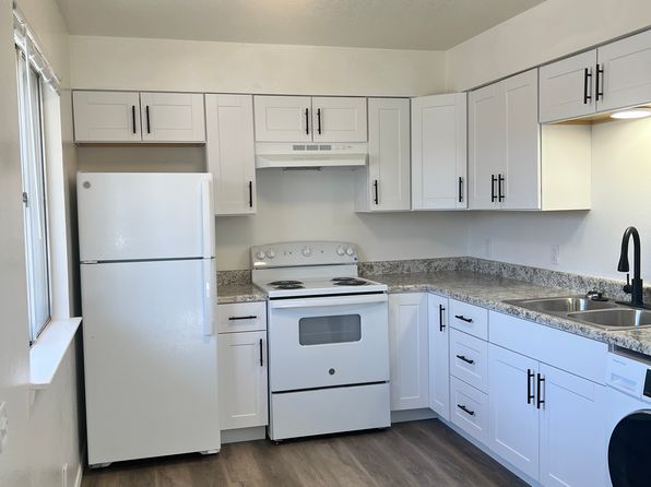 12205 Haines Ave NE APT C