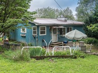 39 Ridgeview Rd, Hopewell Junction, NY 12533