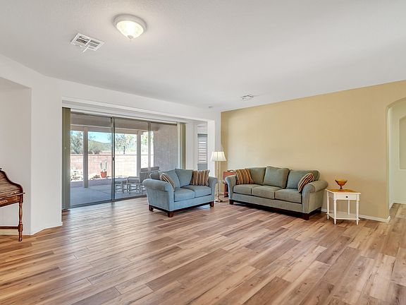 3rd image of 9861 N Majestic Vista Ln
