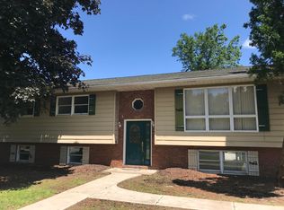 2515 Lincoln Dr, Williamsport, PA 17701