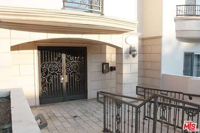 1st image of 11848 Kiowa Ave APT 303