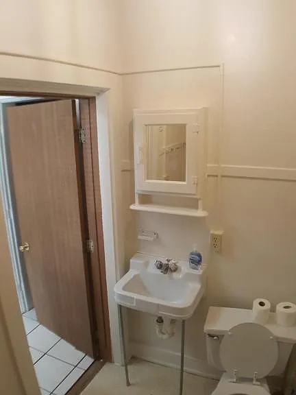 114 S Black River St #23 — Photo 10