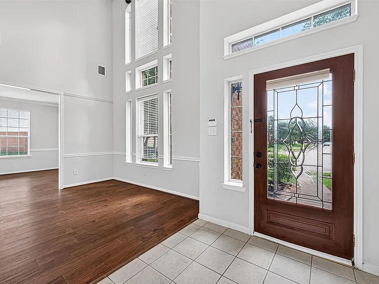 2502 Rosebluff Ct — Photo 3