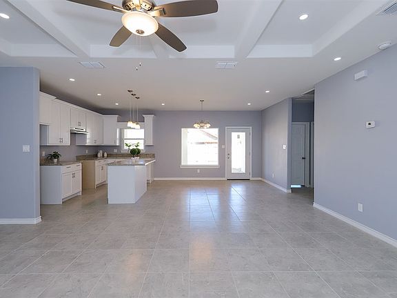 3rd image of 1432 Franc Cigarroa Dr