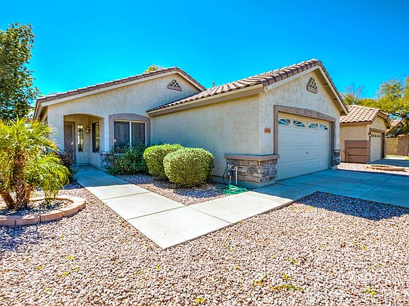 2nd image of 3311 E San Angelo Ave
