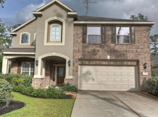 71 N Rocky Point Cir, The Woodlands, TX 77389