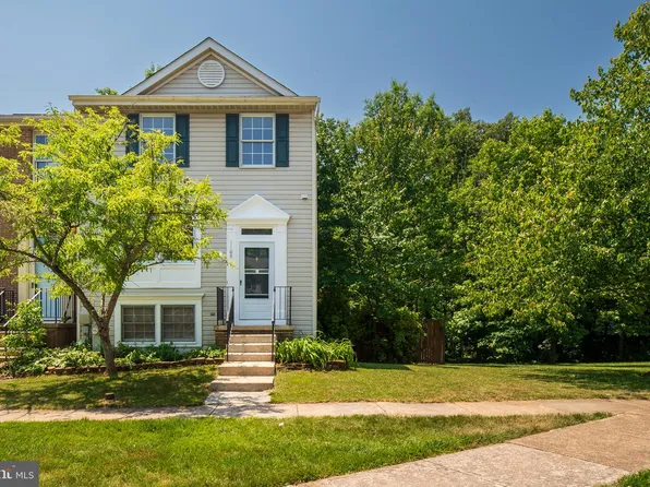 1109 Double Chestnut Ct, Baltimore, MD 21226