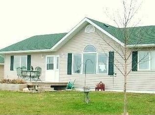 15861 E Tony Johnson Rd, Lake Park, MN 56554