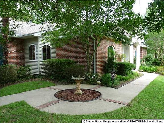 3rd image of 14340 Lazy Oaks Dr