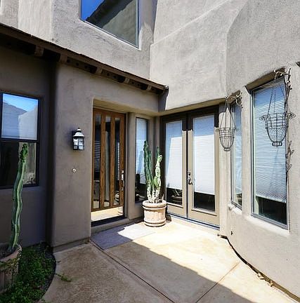 2nd image of 9270 E Thompson Peak Pkwy #304