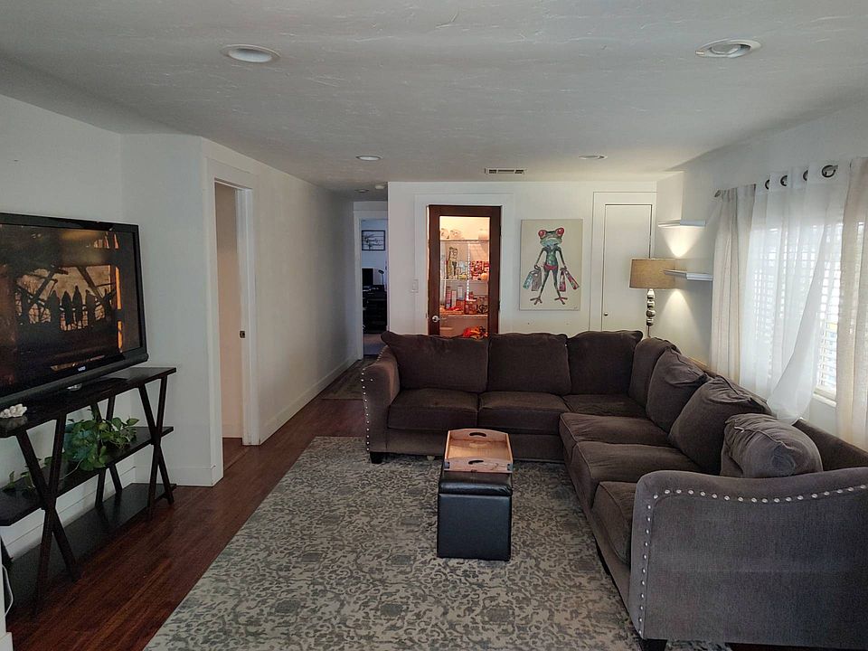 8661 Winter Gardens Blvd Lakeside, CA Zillow Apartments for Rent in