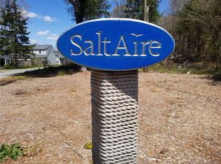 15 Wilbur Hill Ln, Stonington, CT 06378