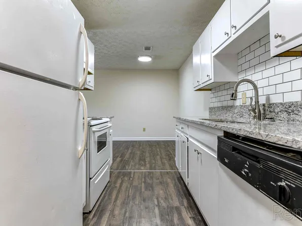 Crown Point Apartments