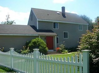 48 Yeaton Hill Rd, Springvale, ME 04083