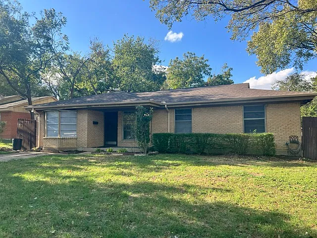 3513 Susan Dr
