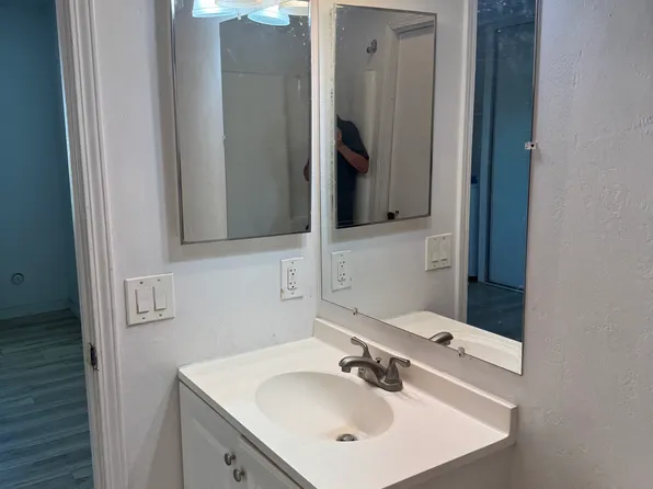 1817 E Grand Ave, Escondido, CA