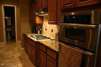 4th image of 3942 E Elmwood Pl