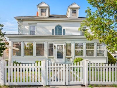 175 Pleasant St, Winthrop, MA, 02152