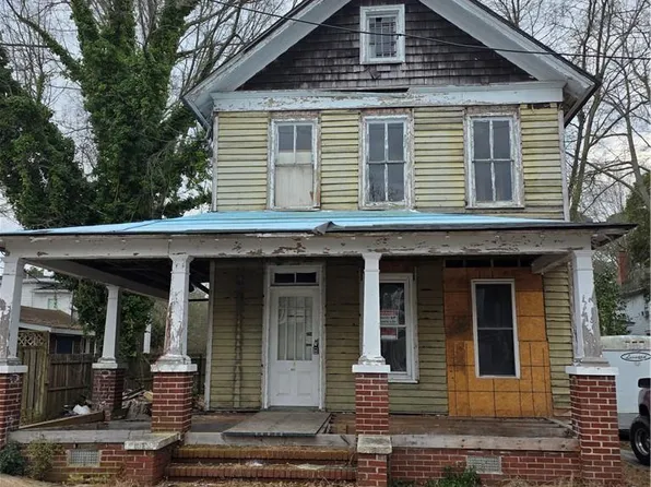 403 W Fearing St, Elizabeth City, NC 27909