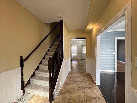 3rd image of 309 Cumberland Ave