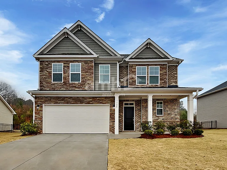 124 Rivulet Dr — Photo 1