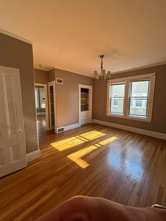 4 bed, 2.0 bath, 1200 sqft, $3,700 — Photo 3