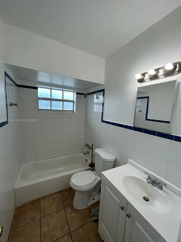Belle Isle Condo — Photo 3