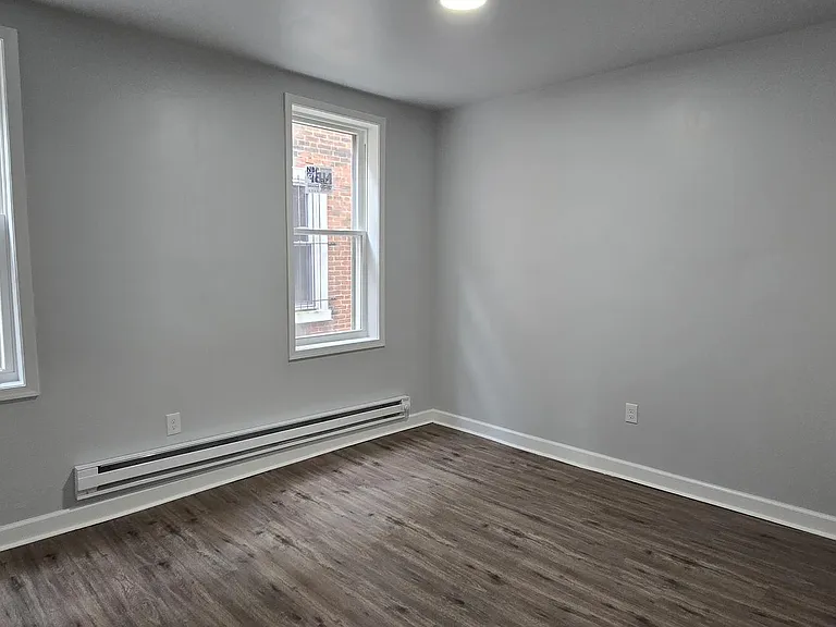 1411 W Loudon St — Photo 83